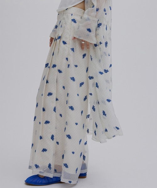 Ameri（アメリ）の「DOT FLOWER VEIL PANTS（その他パンツ・レディース・ブラウン/ホワイト・MEDIUM/SMALL）」の3枚目の写真