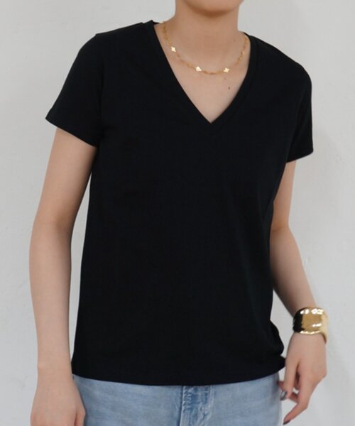 LOUNGEDRESS（ラウンジドレス）の「ディープVカットソー（Tシャツ/カットソー・レディース・ブラック/ベージュ/オフホワイト・FREE）」の15枚目の写真