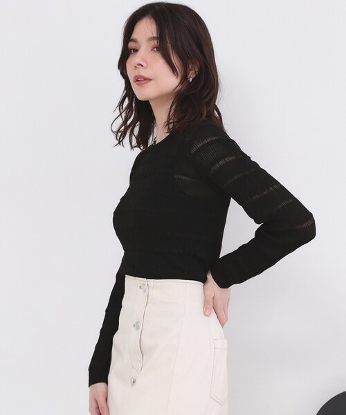 OPAQUE.CLIP(オペークドットクリップ)の「シアーボーダーリブニット【洗濯機OK】(ニット/セーター・レディース・ブラック/オフホワイト/ブルー・00)」の8枚目の写真