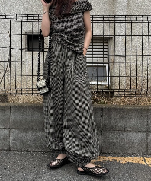 WILLFULLY(ウィルフリー)の「volume wide shirring check PT(その他パンツ・レディース・ブラック/ブラウン・FREE)」の15枚目の写真