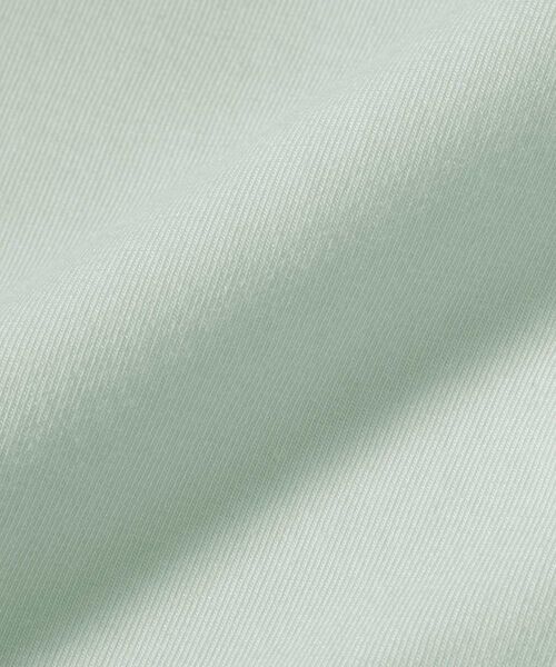 NIKE(ナイキ)の「ナイキ スポーツウェア チル ニット ウィメンズ スリム クロップド Tシャツ / Nike Sportswear Chill Knit Women's Slim Cropped T-Shirt IR7845-394 Barely Green(Tシャツ/カットソー・レディース・ライトグリーン・S/L/M/XL/XS)」の14枚目の写真