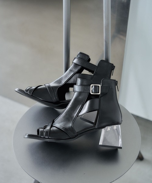 HARE（ハレ）の「カットアウトデザインヒールブーサン(HARE)（サンダル・レディース・ブラック系その他/シルバー/ブラック・MEDIUM/LARGE）」の5枚目の写真