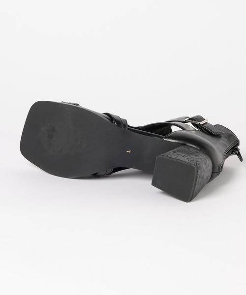 HARE（ハレ）の「カットアウトデザインヒールブーサン(HARE)（サンダル・レディース・ブラック系その他/シルバー/ブラック・MEDIUM/LARGE）」の20枚目の写真