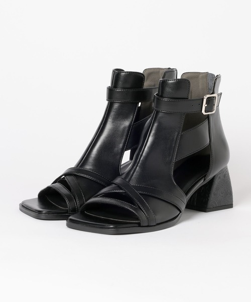 HARE（ハレ）の「カットアウトデザインヒールブーサン(HARE)（サンダル・レディース・ブラック系その他/シルバー/ブラック・MEDIUM/LARGE）」の16枚目の写真