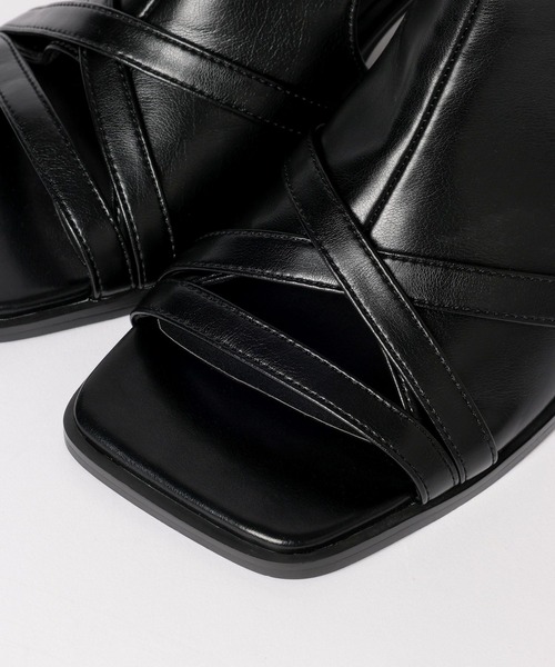 HARE（ハレ）の「カットアウトデザインヒールブーサン(HARE)（サンダル・レディース・ブラック系その他/シルバー/ブラック・MEDIUM/LARGE）」の21枚目の写真