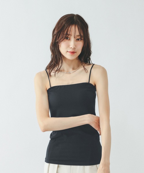 GLOBAL WORK（グローバルワーク）の「Fffit エフィット/カップ付きリブキャミストレート/625140（キャミソール・レディース・ダークブラウン/ブラック/オフホワイト・X-LARGE/MEDIUM/SMALL/LARGE）」の2枚目の写真