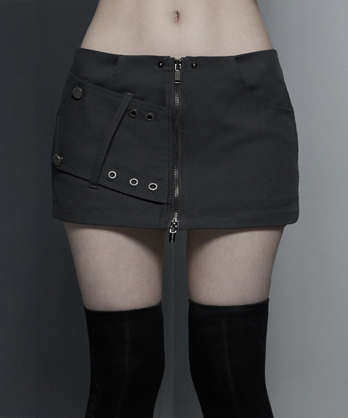 ETRE AU SOMMET(エトレオソメ)の「Front Zip Belt Detail Mini Skirt (Dark Gray)(スカート・レディース・ダークグレー・FREE)」の1枚目の写真