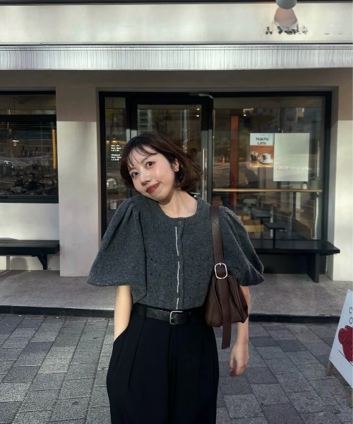 lawgy(ラウジー)の「2way handle tuck nylon bag / 2wayハンドルタックナイロンバッグ(ハンドバッグ・レディース・ブラウン/クリーム・FREE)」の19枚目の写真