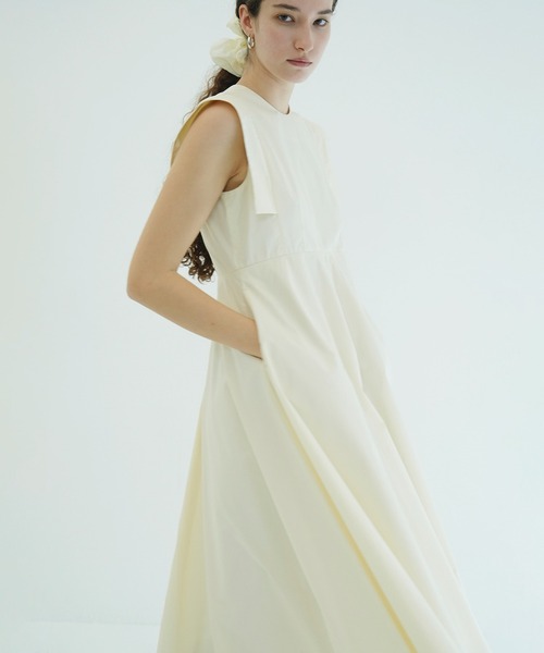CLANE(クラネ)の「SQUARE SLEEVE ONEPIECE(ワンピース・レディース・アイボリー/ブラック/ストライプ・0/1/2)」の14枚目の写真
