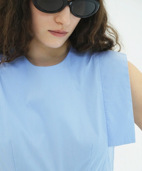 CLANE(クラネ)の「SQUARE SLEEVE ONEPIECE(ワンピース・レディース・アイボリー/ブラック/ストライプ・0/1/2)」の4枚目の写真