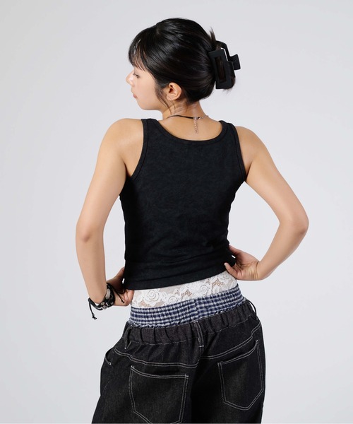 sedacle girl(セダクルガール)の「フロントアイレット加工タンク(タンクトップ・レディース・チャコールグレー/ブラック/ブラウン・MEDIUM/SMALL)」の19枚目の写真