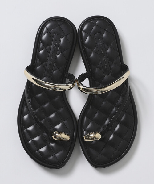 ATELIER BRUGGE(アトリエブルージュ)の「ATELIER BRUGGE/アトリエブルージュ メタルパーツ キルティング フラット トングサンダル / 2.5cmソール (22.5cm~24.5cmサイズ展開)(サンダル・レディース・キャメル/ブラック・SMALL/MEDIUM/LARGE)」の19枚目の写真