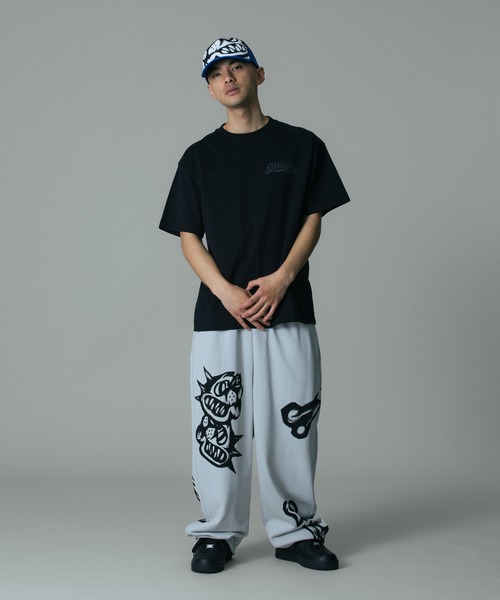 XLARGE(エクストララージ)の「ALLOVER PRINTED SWEAT PANTS(スウェットパンツ・メンズ・ブラック/グレー・S/M/L/XL)」の17枚目の写真