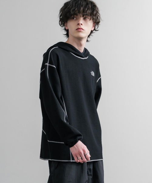 THE NORTH FACE（ザノースフェイス）の「THE NORTH FACE ザ・ノースフェイス M'S SERRA L/S HOODIE ワッフルプルオーバーパーカー（パーカー・メンズ・ブラック/グレイッシュベージュ/バーガンディー・M/L/XL）」の4枚目の写真
