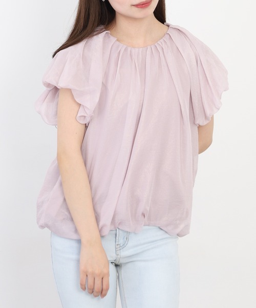 EGLANTINE（エグランティーヌ）の「EGLANTINE ギャザーネック ラメ調シフォンパフブラウス 半袖（シャツ/ブラウス・レディース・オフホワイト/ベビーピンク/ブラウン・38）」の3枚目の写真