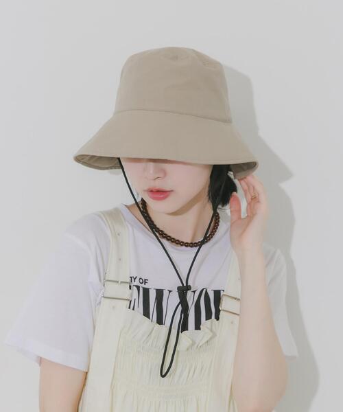 SMELLY(スメリー)の「『撥水/UVカット』ハッスイドロストバケットハット(ハット・レディース・ブラック/アイボリー/ベージュ・-)」の17枚目の写真