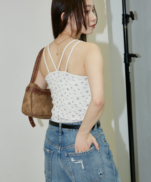 JEMORGAN(ジェーイーモーガン)の「JEMORGAN/ジェーイーモーガン 針抜き フライス フラワー キャミソール 限定展開(キャミソール・レディース・ネイビー/ブルー・フリ-)」の4枚目の写真