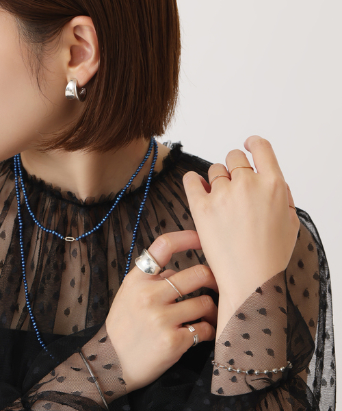 Lilas(リラ)の「【SAMH by LILAS】ワイド平甲丸ピアス SV(両耳)(ピアス(両耳用)・レディース・シルバー・FREE)」の5枚目の写真