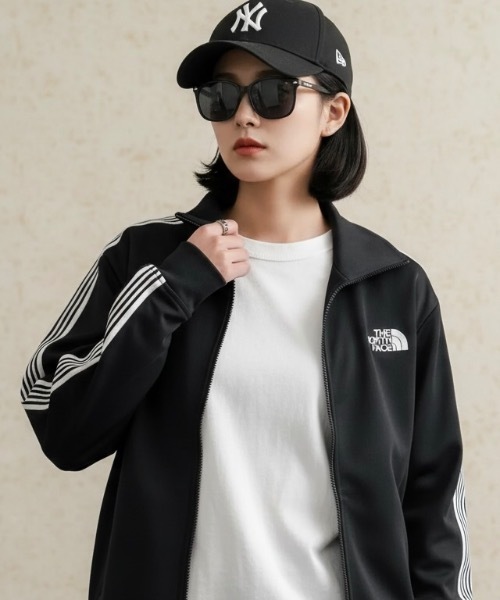 THE NORTH FACE(ザノースフェイス)の「THE NORTH FACE / TNF TRACK JACKET / NJ5JR52(ジャージ・メンズ・ブラック/オフホワイト・MEDIUM/SMALL)」の14枚目の写真