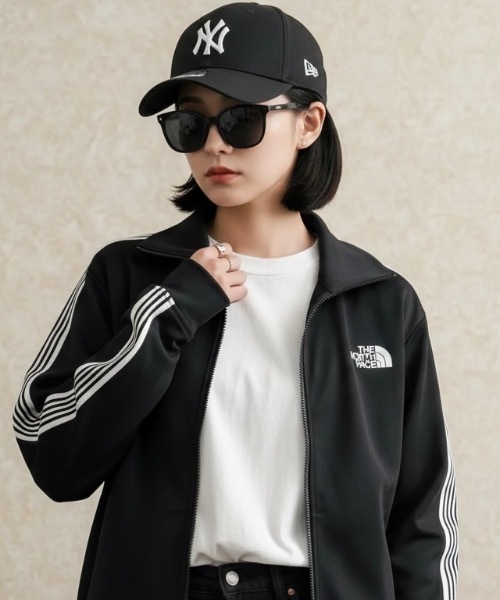 THE NORTH FACE(ザノースフェイス)の「THE NORTH FACE / TNF TRACK JACKET / NJ5JR52(ジャージ・メンズ・ブラック/オフホワイト・MEDIUM/SMALL)」の15枚目の写真