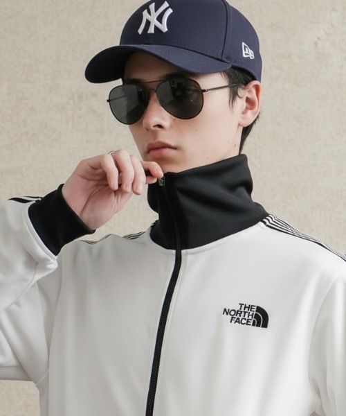 THE NORTH FACE(ザノースフェイス)の「THE NORTH FACE / TNF TRACK JACKET / NJ5JR52(ジャージ・メンズ・ブラック/オフホワイト・MEDIUM/SMALL)」の9枚目の写真