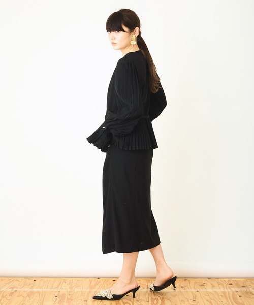 Ranerrh(ラネリ)の「プリーツデザインフォーマルドレス【喪服・礼服】【入卒式・結婚式】【正喪服】【春秋冬】(ワンピース・レディース・ブラック・38)」の7枚目の写真
