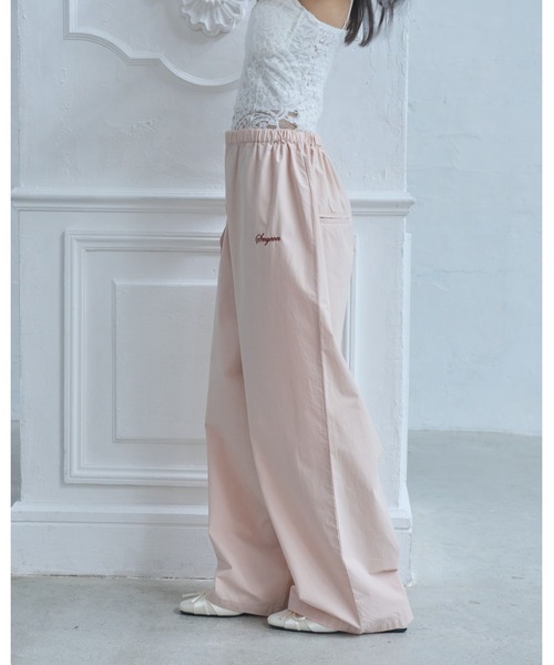 Smyeon(スミョン)の「Logo embroidered relax pajama pants/ロゴ刺繍リラックスパジャマパンツ(その他パンツ・レディース・ダークネイビー/ピンク/ブラウン・FREE)」の1枚目の写真
