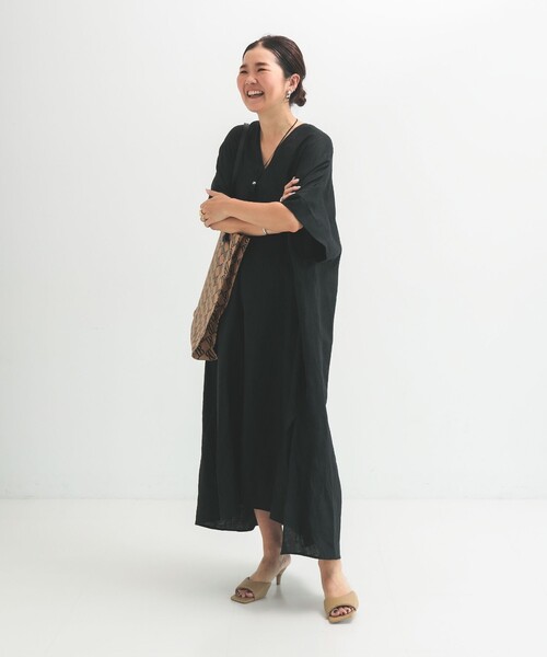 Demi-Luxe BEAMS（デミルクス ビームス）の「リネン カフタン ワンピース（ワンピース・レディース・ブラック・ONE SIZE）」の12枚目の写真