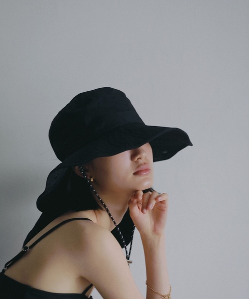 A part by(アパートバイ)の「【UVカット・撥水】ツバヒロハット(ハット・レディース・ブラック/ライトベージュ・FREE)」の16枚目の写真