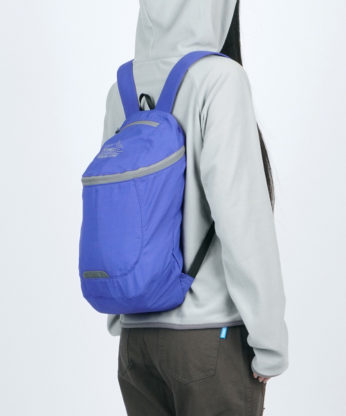 SUNNECT（ソネクト）の「Traveler 15L Backpack - Blue（バックパック/リュック・レディース・その他・FREE）」の3枚目の写真