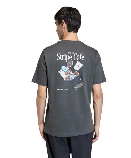 adidas(アディダス)の「アディダス adidas コーヒー カフェ ドーナッツ ボックス グラフィックTシャツ(Tシャツ/カットソー・メンズ・ダークグレー/ブラウン/ホワイト・S/M/L/LL/3L)」の3枚目の写真
