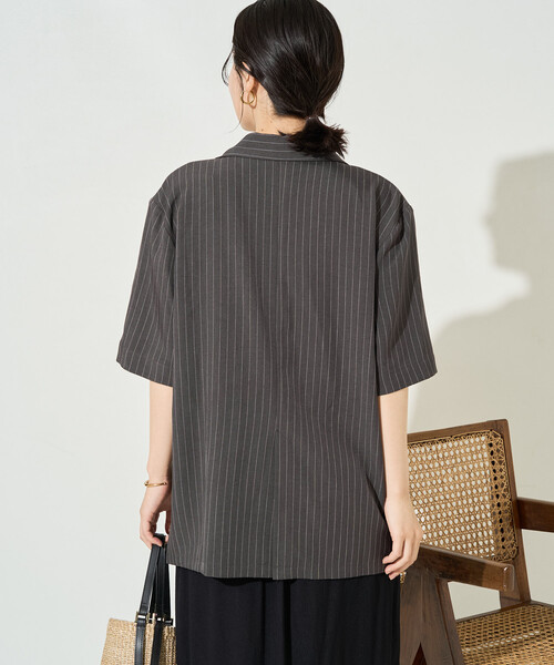 FREAK'S STORE(フリークスストア)の「限定展開 <セットアップ対応>ピンストライプ 半袖 テーラード ジャケット(テーラードジャケット・レディース・ネイビー/ベージュ/チャコールグレー・フリ-)」の18枚目の写真