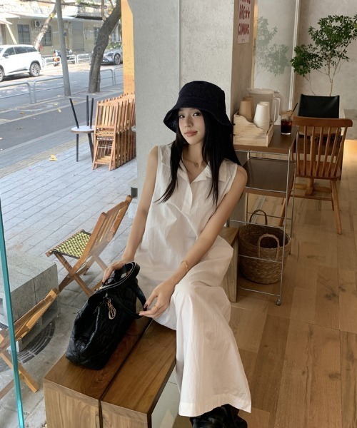 Aelina(エリナ)の「ポロカラーノースリーブワンピース(シャツワンピース・レディース・ホワイト/ネイビー・FREE)」の22枚目の写真