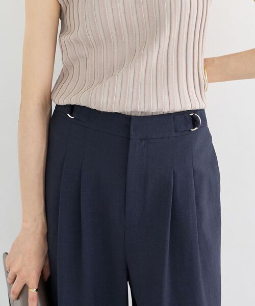 le.coeur blanc(ルクールブラン)の「【手洗い可】タンブラーブッチャータックワイドパンツ(その他パンツ・レディース・ベージュ/ネイビー/サックスブルー・38/36)」の16枚目の写真