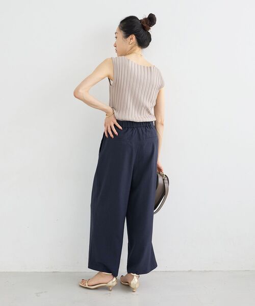 le.coeur blanc(ルクールブラン)の「【手洗い可】タンブラーブッチャータックワイドパンツ(その他パンツ・レディース・ベージュ/ネイビー/サックスブルー・38/36)」の19枚目の写真
