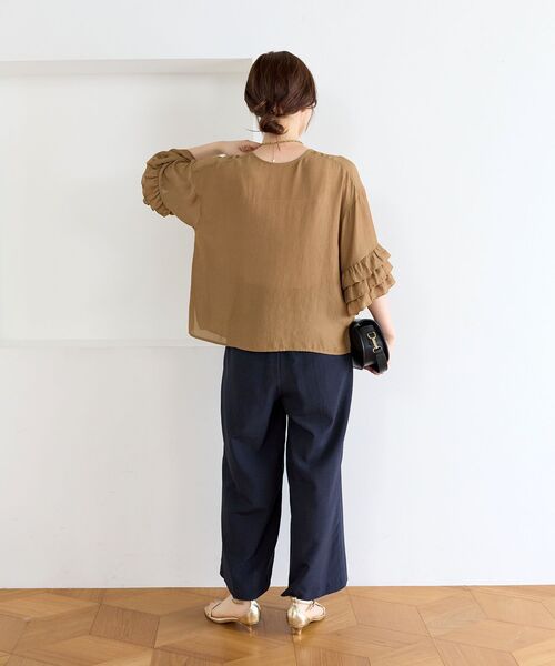 le.coeur blanc(ルクールブラン)の「【手洗い可】タンブラーブッチャータックワイドパンツ(その他パンツ・レディース・ベージュ/ネイビー/サックスブルー・38/36)」の14枚目の写真