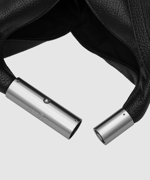 MM6 Maison Margiela(エムエムシックス メゾン マルジェラ)の「BORSA MANO(ショルダーバッグ・メンズ・その他・UNI)」の5枚目の写真