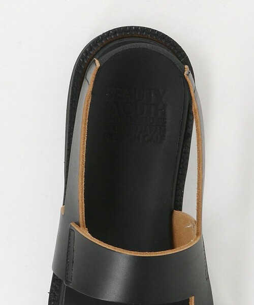 BEAUTY&YOUTH UNITED ARROWS（ビューティーアンドユースユナイテッドアローズ）の「フレンチ F-ストラップ サンダル（サンダル・メンズ・ブラック・8/9/10/7）」の7枚目の写真