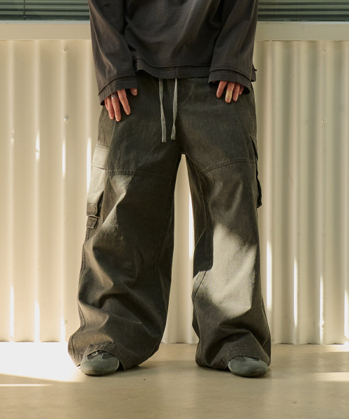 DESIRED(デシレッド)の「カーゴ切り替えパンツ-FASK2201B03(その他パンツ・レディース・ブラック・MEDIUM/LARGE/X-LARGE)」の6枚目の写真