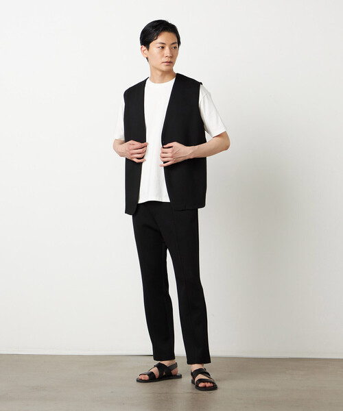 COMME CA ISM(コムサイズム)の「【セットアップ対応】ダンボールニット ベスト(ベスト・メンズ・ブラック/チャコール・MEDIUM/LARGE)」の4枚目の写真