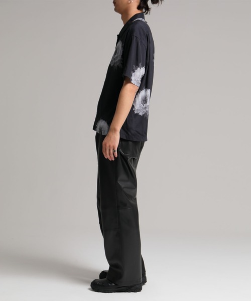 DELUXE(デラックス)の「DELUXE x Kosuke Kawamura Flower Shirts(シャツ/ブラウス・メンズ・ホワイト/ブラック・MEDIUM/SMALL/LARGE)」の14枚目の写真