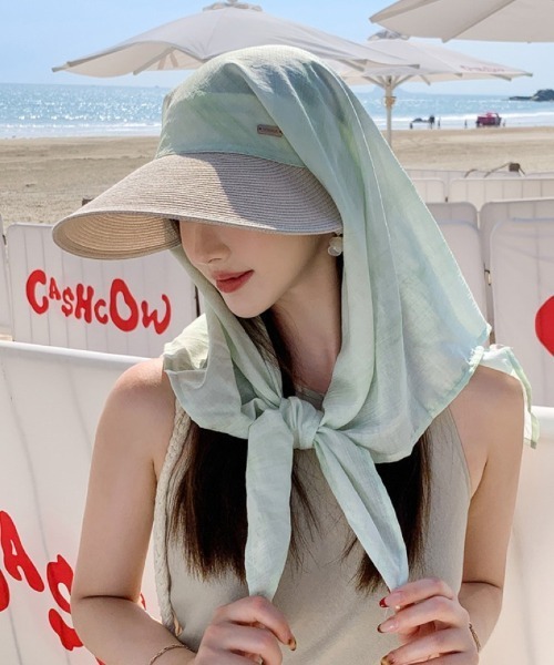 Ritzy（リッツィー）の「布付き 2WAY ストローサンバイザーハット（サンバイザー・レディース・ベージュ/グリーン/ブラック×グレー/ライトグレー・FREE）」の4枚目の写真
