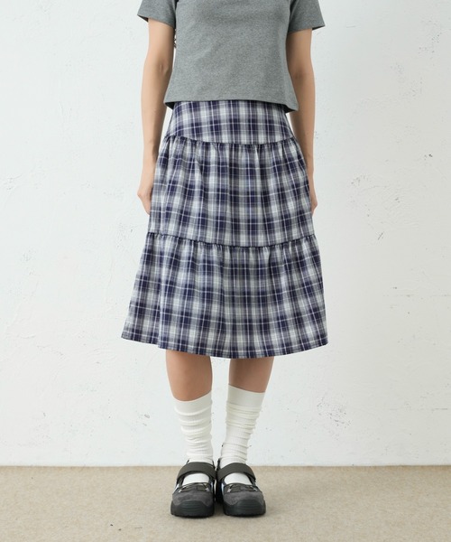 FCMM(エフシーエムエム)の「CHECK SKIRT/チェックスカート(スカート・レディース・ダークブルー/ブラウン/ネイビー・MEDIUM/SMALL)」の20枚目の写真