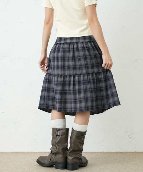 FCMM(エフシーエムエム)の「CHECK SKIRT/チェックスカート(スカート・レディース・ダークブルー/ブラウン/ネイビー・MEDIUM/SMALL)」の10枚目の写真