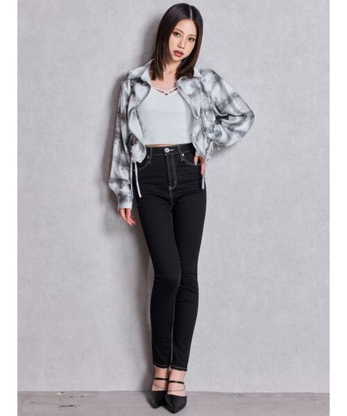 GYDA（ジェイダ）の「ハイウエストワンウォッシュスキニーパンツ（デニムパンツ・レディース・ブラック・LARGE/X-SMALL）」の18枚目の写真