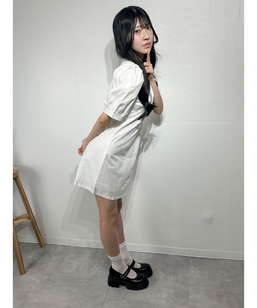 marcydorn(マーシードルン)の「スクエアネックボリューム袖 タイトミニワンピース(ワンピース・レディース・ホワイト・S/M/L)」の3枚目の写真