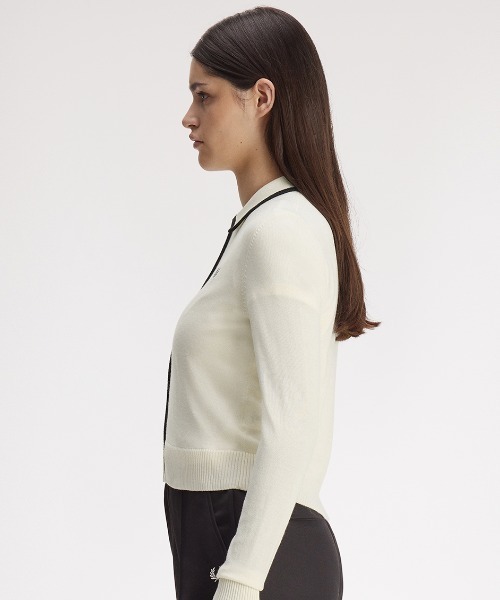 FRED PERRY(フレッドペリー)の「Zip-Through Knitted Shirt/ジップスルーニットシャツ(カーディガン/ボレロ・レディース・ベージュ/ネイビー・10)」の20枚目の写真