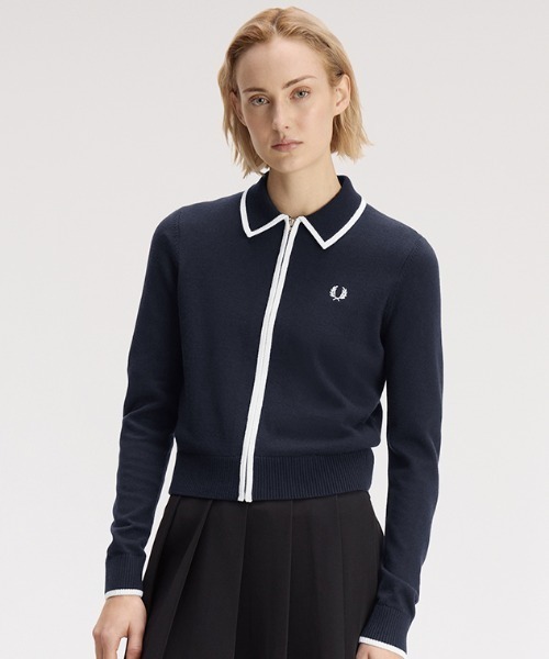 FRED PERRY(フレッドペリー)の「Zip-Through Knitted Shirt/ジップスルーニットシャツ(カーディガン/ボレロ・レディース・ベージュ/ネイビー・10)」の9枚目の写真