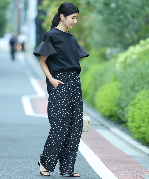 Tiara(ティアラ)の「ドットイージーパンツ(セットアップ可)(その他パンツ・レディース・ホワイト/ブラック・2/3)」の5枚目の写真