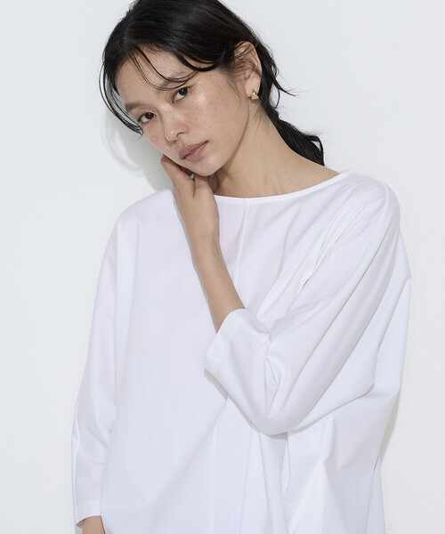COMME CA Wardrobe(コムサワードローブ)の「〔 +サイズ 〕 トリコット ボートネックプルオーバー(Tシャツ/カットソー・レディース・ホワイト/グリーン/ネイビー・13号)」の6枚目の写真